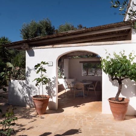 Trullo Santangelo Bed & Breakfast Ceglie Messapica Exterior photo